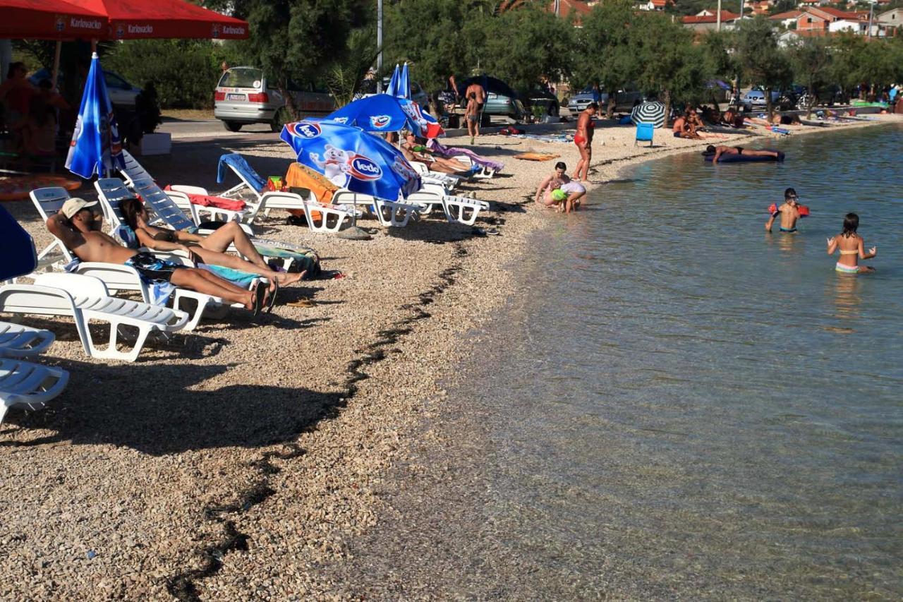 Apartments By The Sea Vinisce, Trogir - 5229 Экстерьер фото
