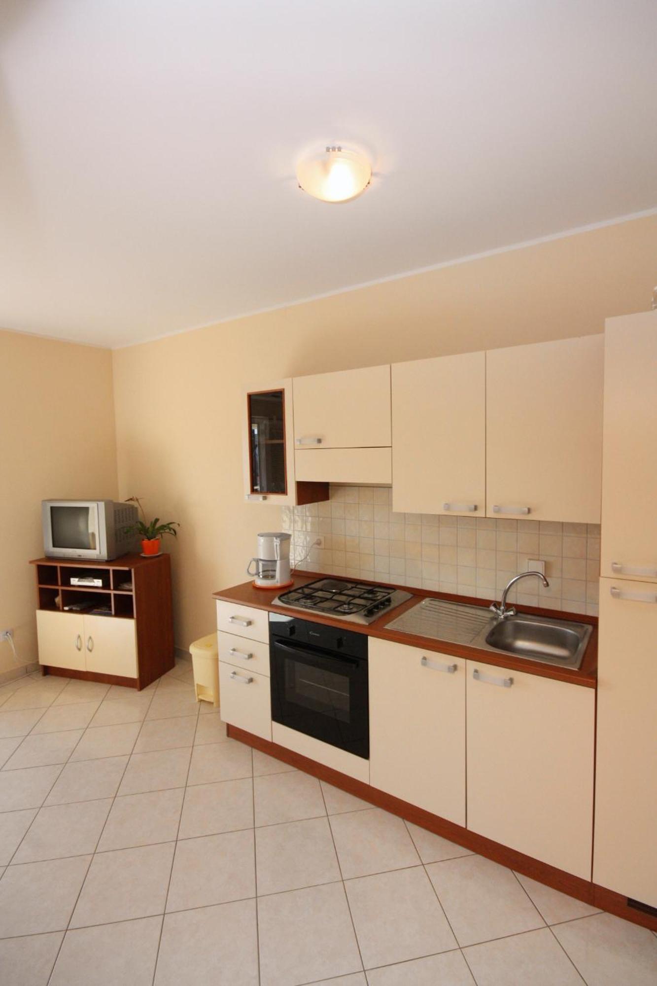 Apartments By The Sea Vinisce, Trogir - 5229 Номер фото